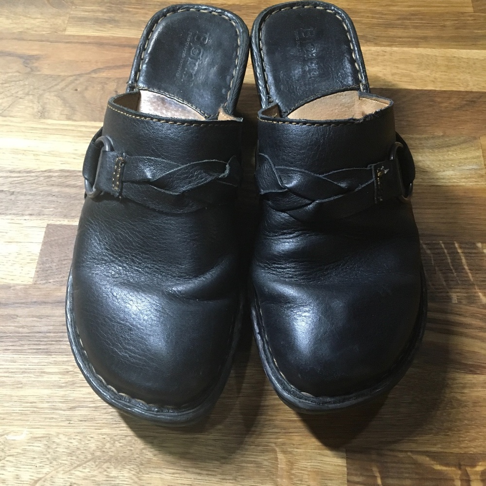 Black Leather BOC slip on clog